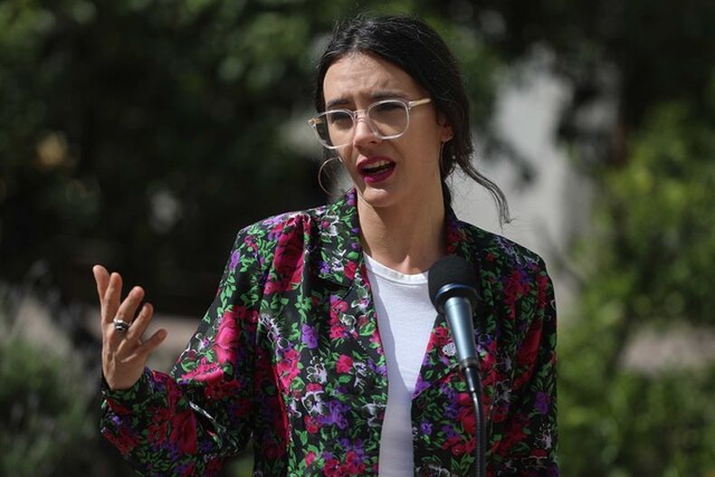 Camila Vallejo Agencia Uno 3.jpeg