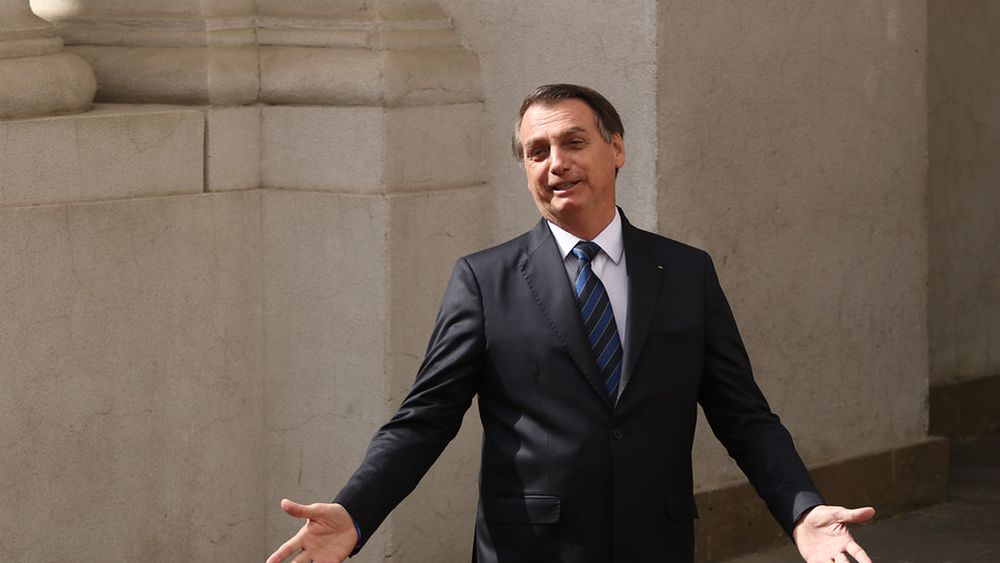 Bolsonaro sale a ofrecer disculpas y reconoce que lanzó fake news durante la pandemia