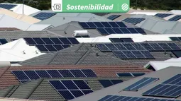 Australia rompe récord de energía solar en tejados: En Chile, solo una de cada 280 casas cuenta con paneles solares