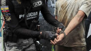 Identifican 21 cadáveres de los 44 de la última matanza en una cárcel Ecuador