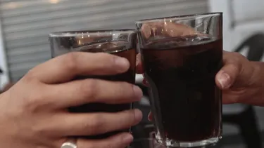 Coca Cola retira sus productos en Europa por presencia de clorato: Qué es y qué riesgos provoca a la salud