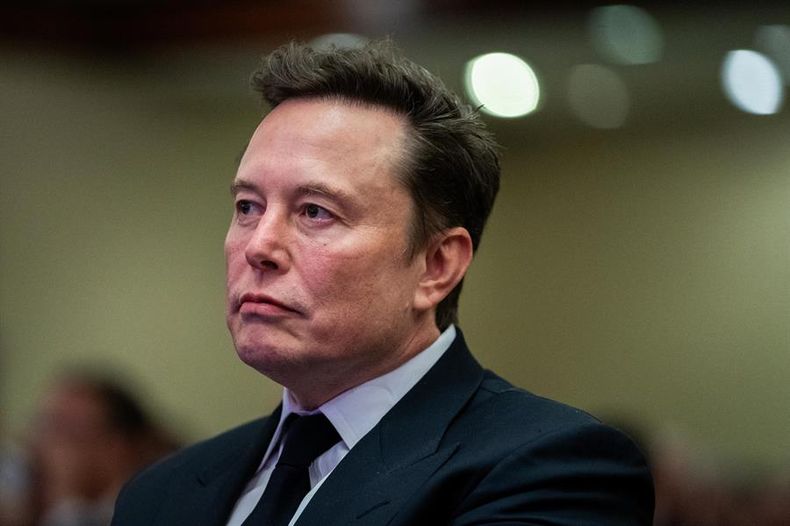 elon musk  despreciado por su padre, segunda mayor fortuna del mundo y aliado de trump.jpg