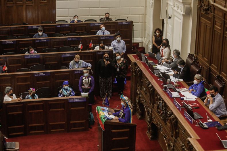 A_UNO_1325183.jpg