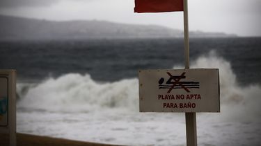 Emiten alerta para todo el borde costero por evento de marejadas anormales con carácter destructivo