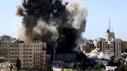 VIDEO| Israel bombardea otra torre en Gaza, sede de agencias internacionales de prensa
