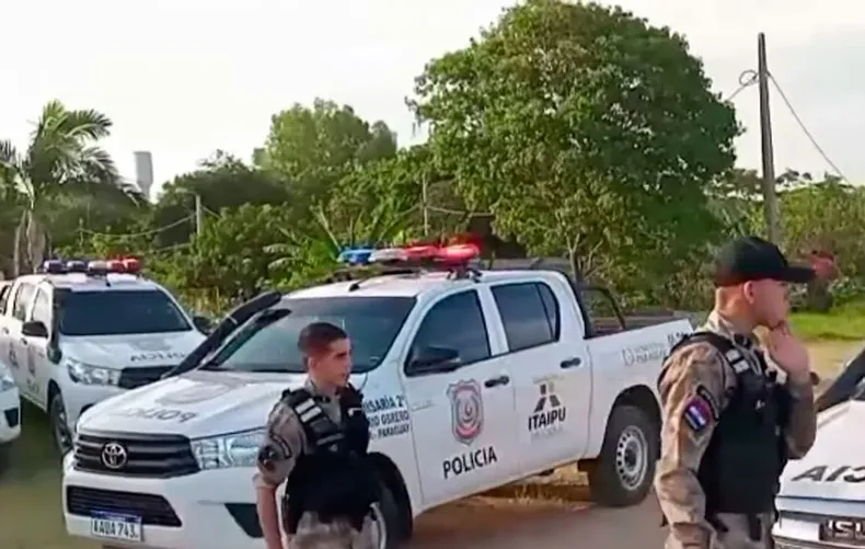 28498 paraguay.webp