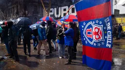 Se le negó acceso a zona preferencial: Azul Azul da pie atrás y alcanza acuerdo reparatorio con hincha de la U. de Chile