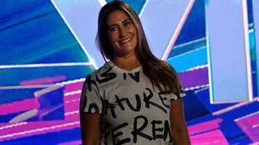 Belén Mora ironiza sobre falsos tuits contra Viña: “Es una bonita campaña, pero no escribí eso”