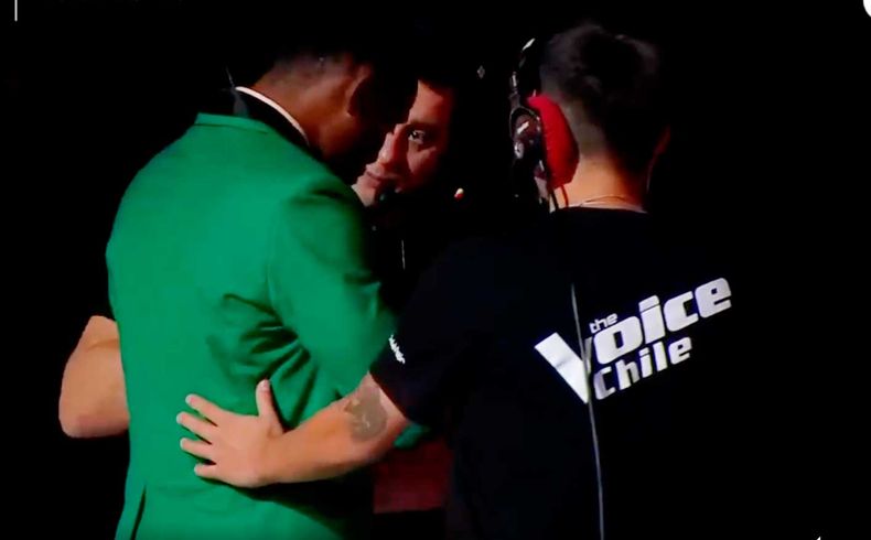 the voice chile.jpg