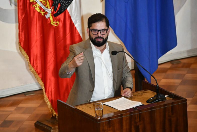 Presidente Boric sera parte de Cumbre Iberoamericana con agenda marcada por crisis migratoria.jpg
