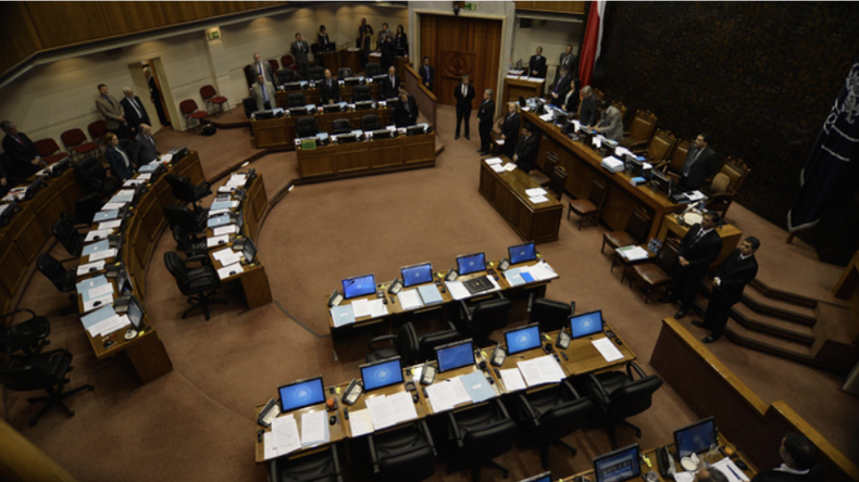 sala senado.png