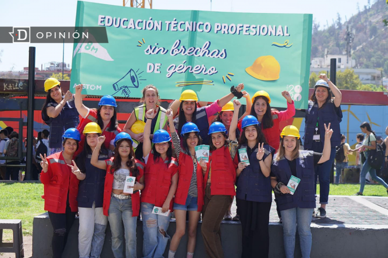 Mujeres en Stem e1710164565813.png