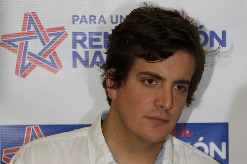 A_UNO_1143558.jpg