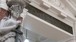 Apoderado quiso evitar plan de educación sexual en colegio de Talca y Suprema le dijo no