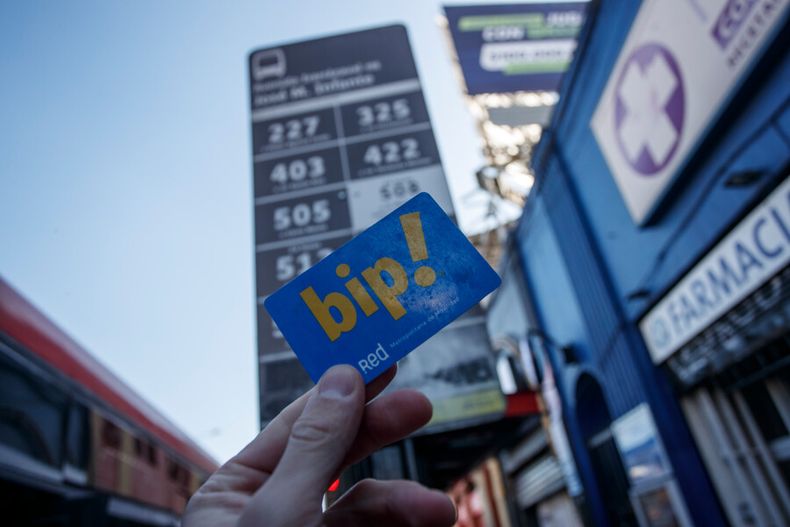 desde 4 mil al mes por grupo familiar implicara aumento de la tarifa del transporte publico.jpg