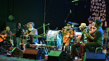 Pronto en CD y vinilo: El esperado disco que el Macha y el Bloque Depresivo nunca pensaron grabar llega a las plataformas digitales