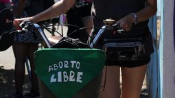 Abogada feminista y aborto en Francia: Fomenta un debate necesario sobre la autonomía