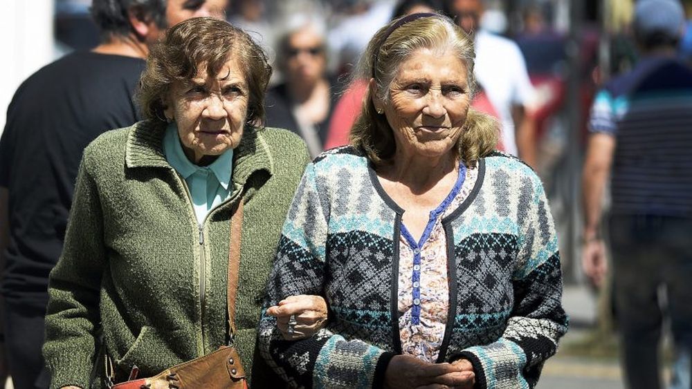 Hipertensión, diabetes y artritis son las enfermedades más frecuentes entre adultas mayores