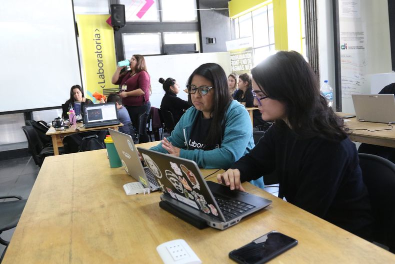 A_UNO_1052148 scaled 1.jpg