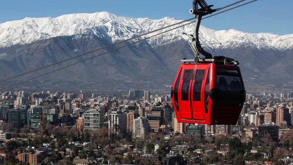 Avances en calidad de vida, energías renovables y educación: Chile destacado en 7 ránkings internacionales