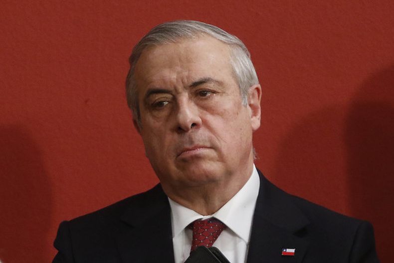 A_UNO_1083879.jpg