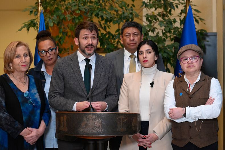 1052 pardow bancada electrica.jpg