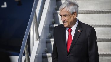 Piñera sale del país por primera vez desde el estallido para asistir a cambio de mando en Uruguay