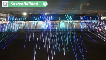 Fútbol sustentable: Iluminación con paneles solares en nuevo estadio de la UC podrá suministrar 6 partidos mensuales