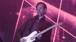 Guitarrista de Radiohead asegura tener todos los síntomas del Coronavirus