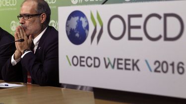REDES| Estamos en la B: El demoledor gráfico de la OCDE sobre la educación de los chilenos