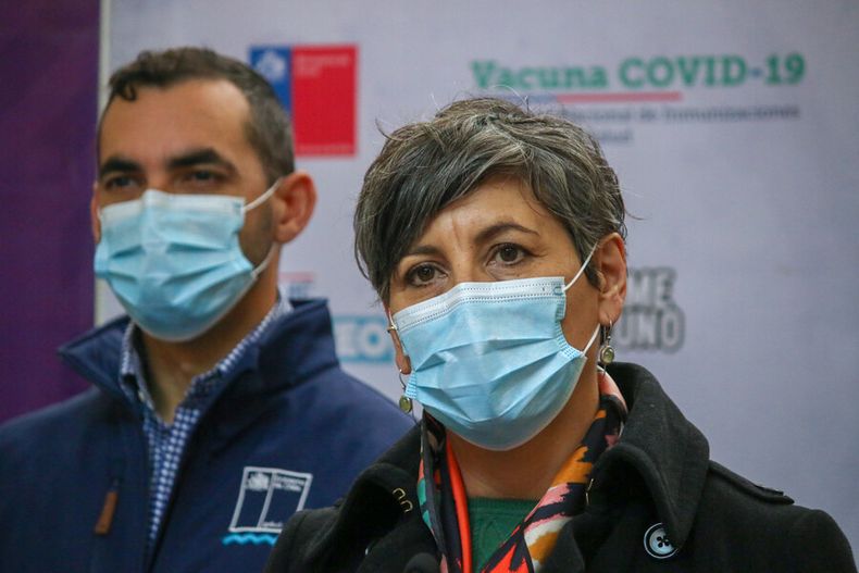 Ministra de salud operativo vacunacion.jpg