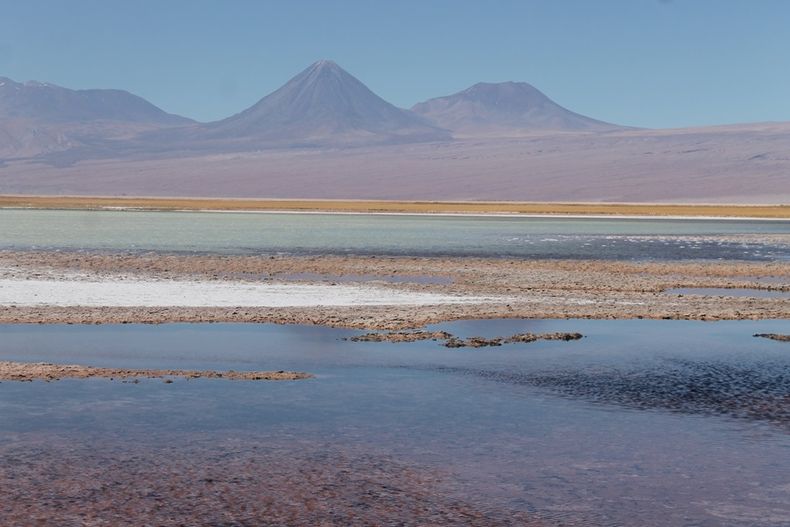 8904 salar atacama.jpg