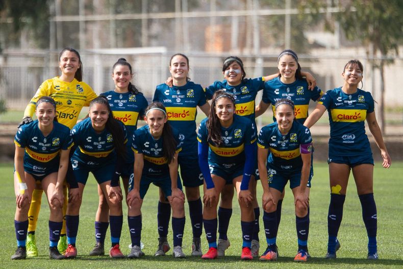 Equipo femenino de Everton.jpg