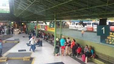 El Desconcierto | terminal de buses de santiago sur10 e1549395032772.jpg