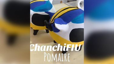 VIDEO| Fiumanía llegó a Pomaire: El siete colores tiene su versión de chanchito de greda