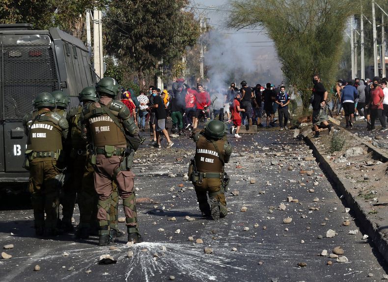 A_UNO_1183958 1 scaled.jpg