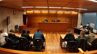 IVA a servicios: Abogados alertan que pone en riesgo el acceso universal a la justicia