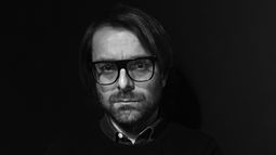 Patrick Hamilton, artista visual: “Chile despertó hace mucho tiempo, pero no había sido escuchado”