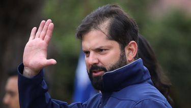 Segundo tiempo de Boric: Experto fija prioridades ante riesgo de gobierno estilo Bukele