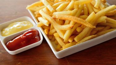 Bélgica: Llaman a los ciudadanos a comer el doble de papas fritas