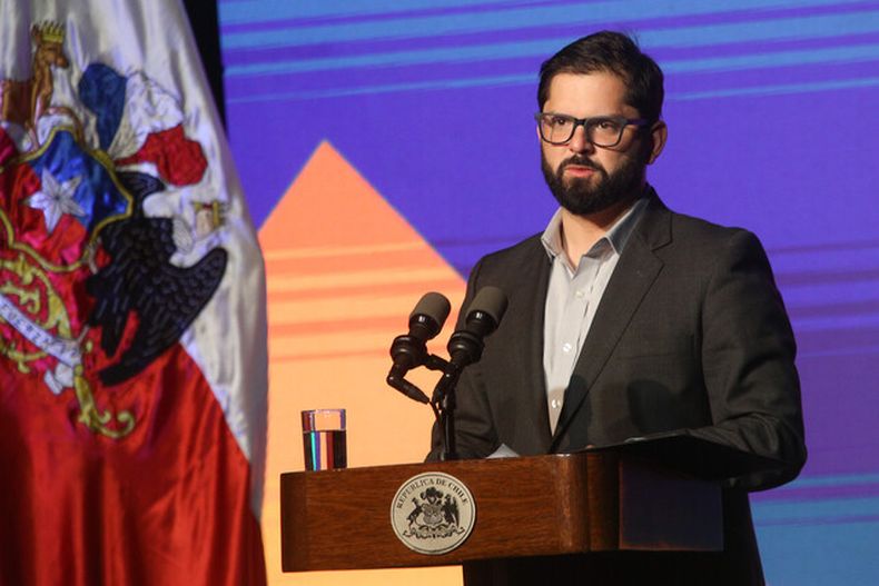 Presidente Gabriel boric en encuentro anual de la Sofofa.jpeg
