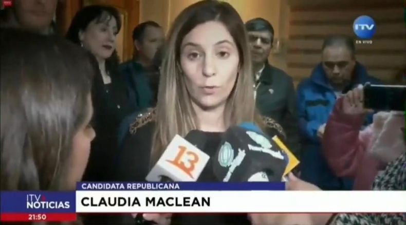 candidata republicana aseguro que ninos tienen zapatos por actual constitucion.jpeg