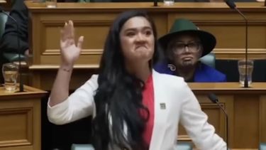 El Desconcierto | Diputada Parlamento Nueva Zelanda.jpg
