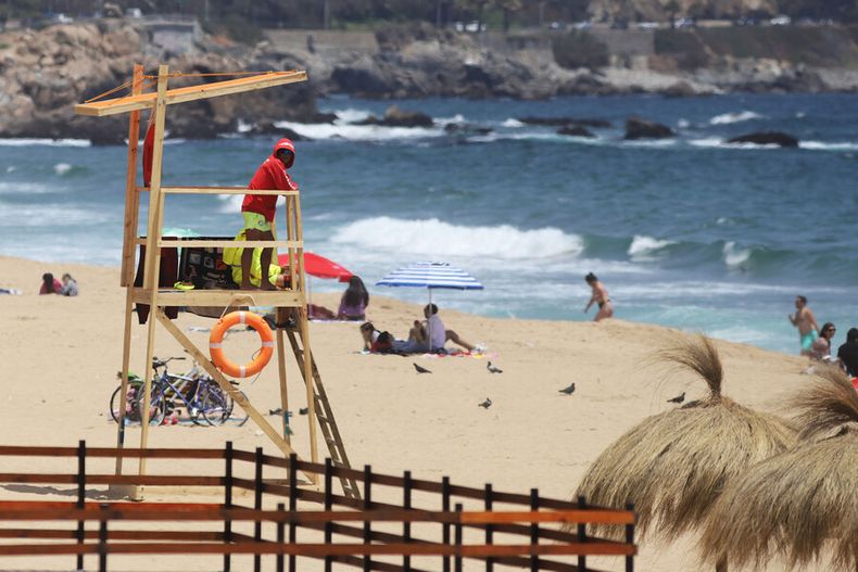 7946 a uno 1338951.jpg