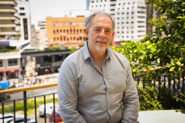 Girardi advierte sobre las oportunidades geopolíticas que el país está desaprovechando.