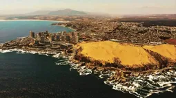 Presionan a reabrir investigación por corrupción contra exDOM de Concón por edificaciones en dunas