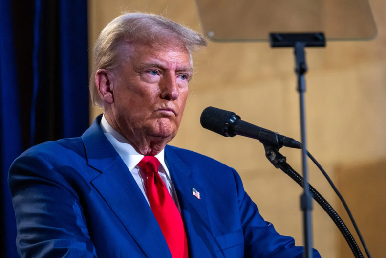 la ultima estrategia de trump pre elecciones  desinformar sobre acciones de biden ante huracanes.png