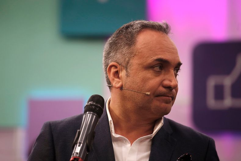 A_UNO_799172.jpg