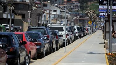El Desconcierto | Autos en playa referencial.jpg