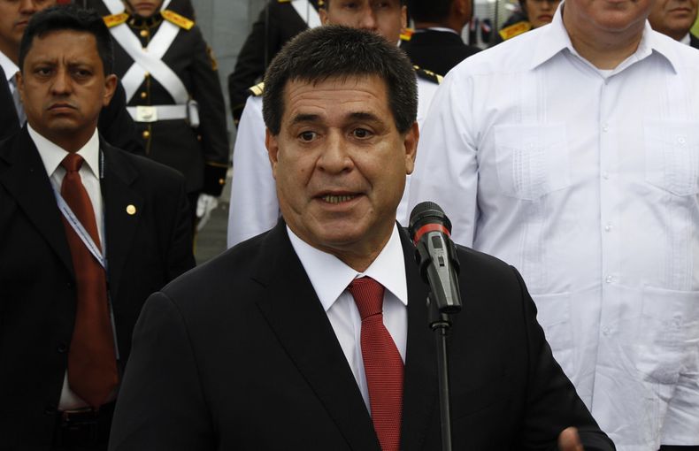 horacio crtes.jpg